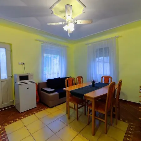 Appartamento Zsoryka Mezőkövesd
